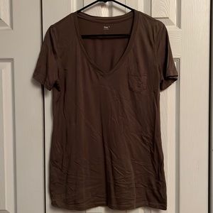 V neck t
